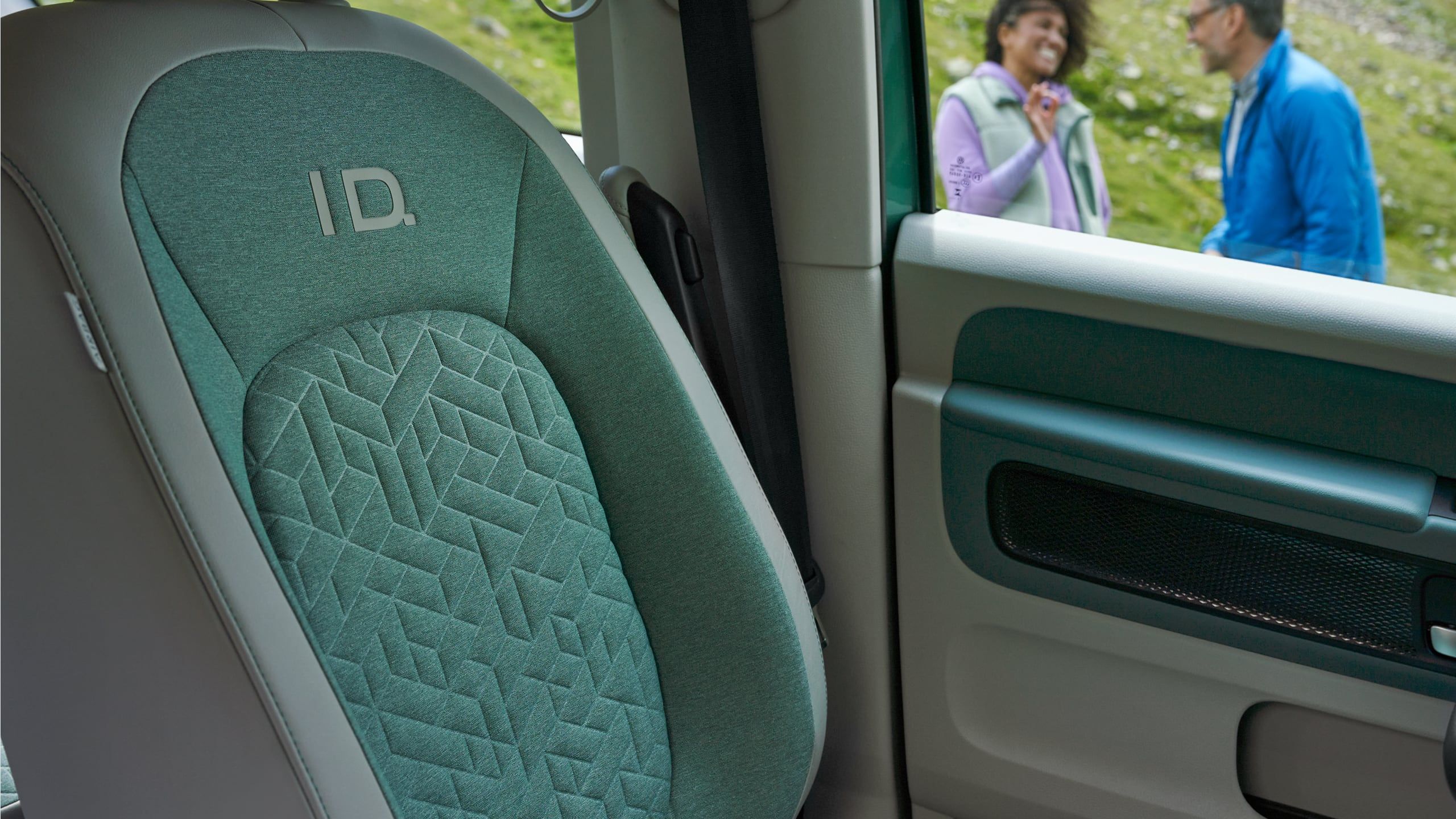 O revestimento do banco em "Jade Green-Mistral".