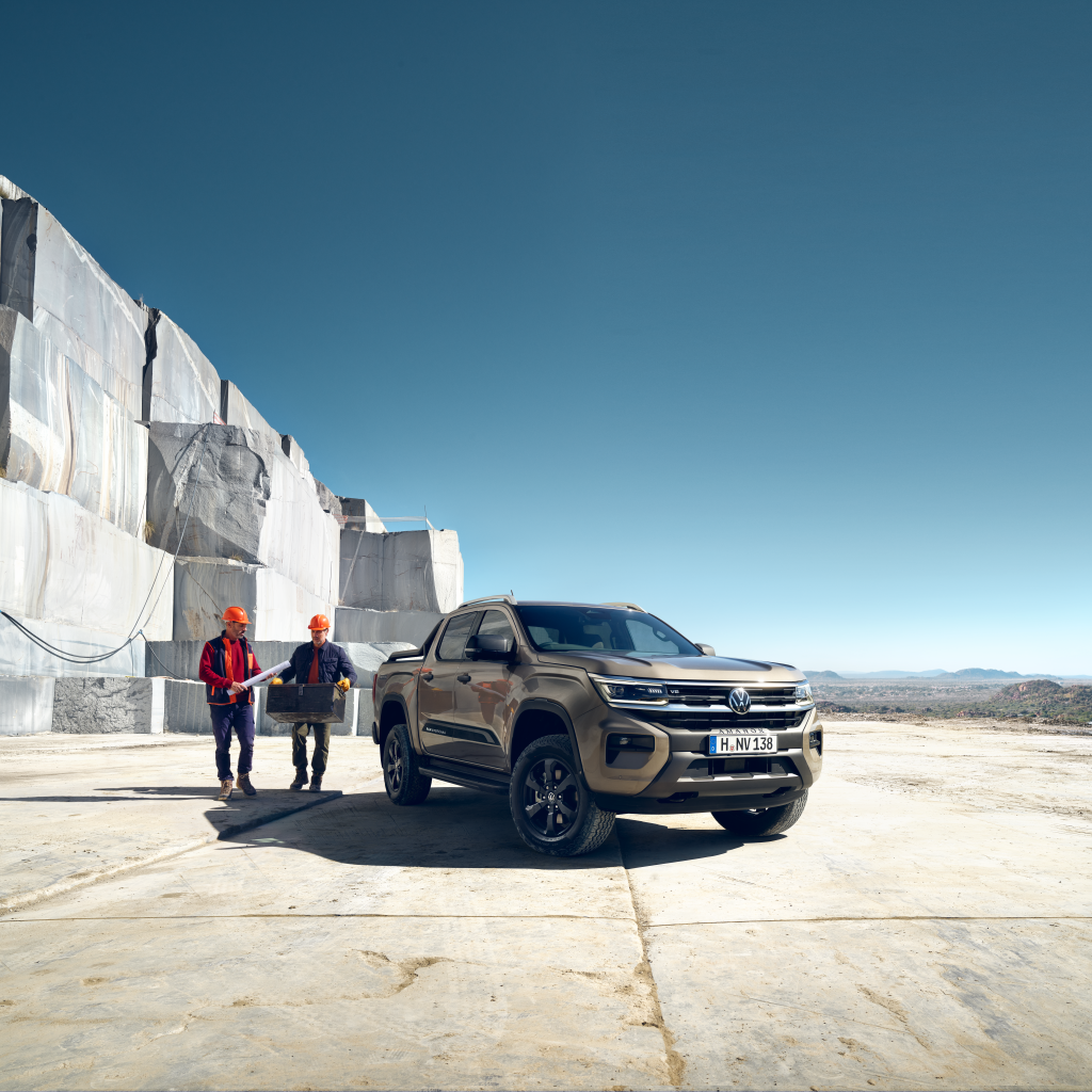 Vista traseira do novo VW Amarok 