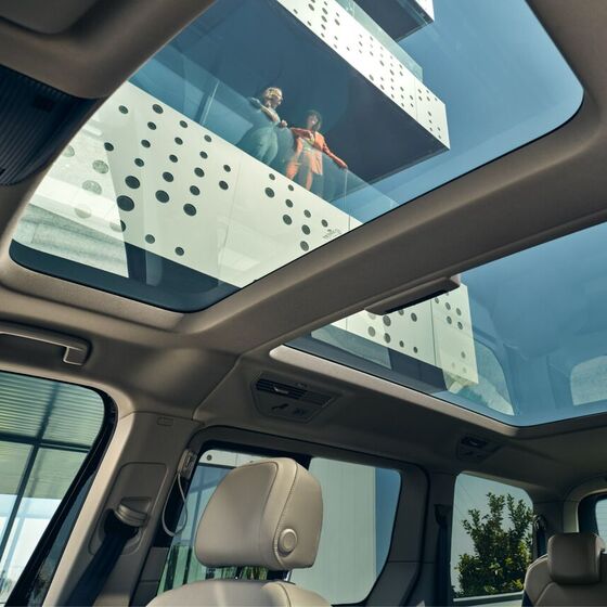 A iluminação ambiente na porta da VW Multivan Energetic