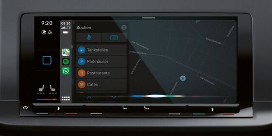 O sistema de navegação Discover Media no VW Caddy Kombi.